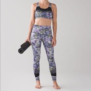Lululemon Vivid vision wunder under